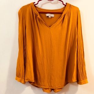 Textured Loft Blouse